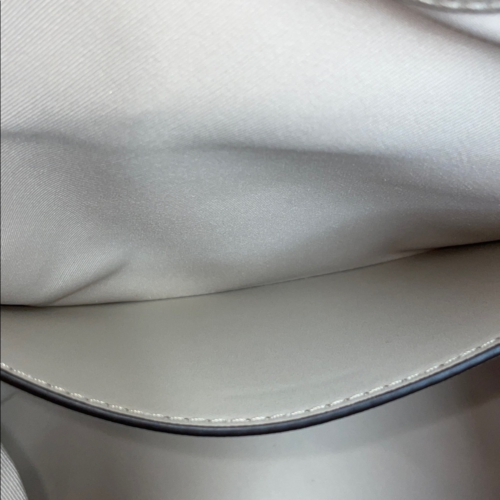 Michael Kors ‘Addie’ Large Leather Shoulder Bag - Picture 15 of 16